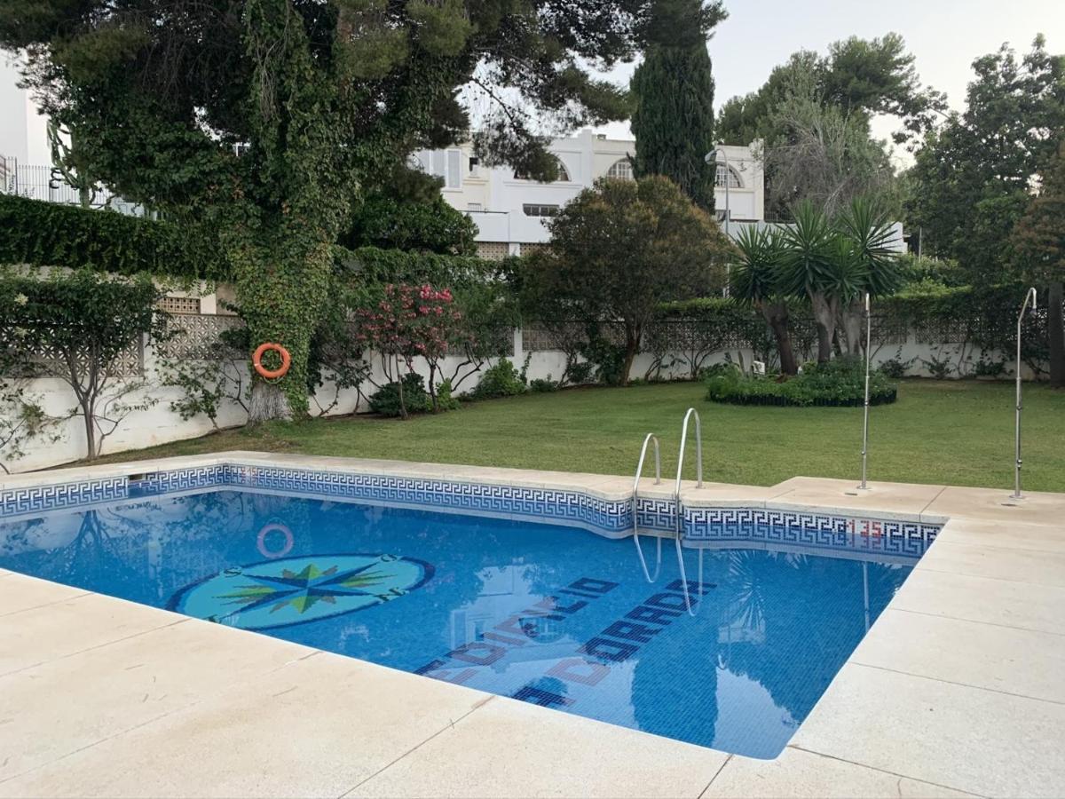 Sol Ohana Apartamento Boutique Torremolinos Exteriör bild